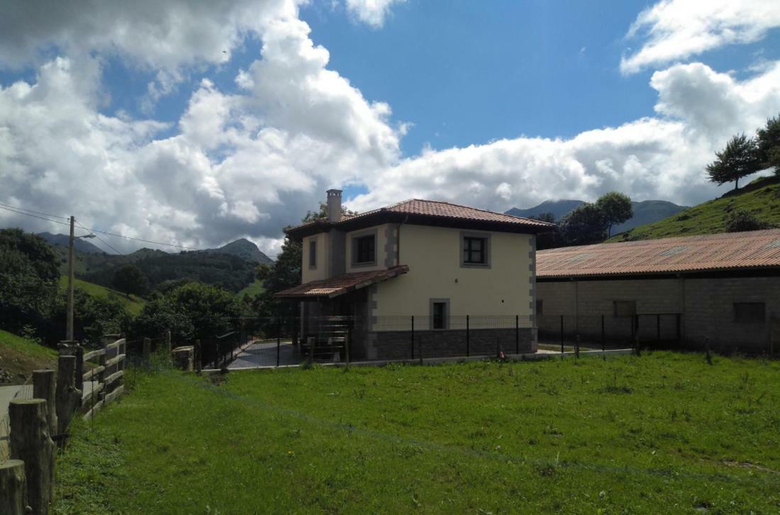 Villa Casa El Caleru Malateria Exterior foto