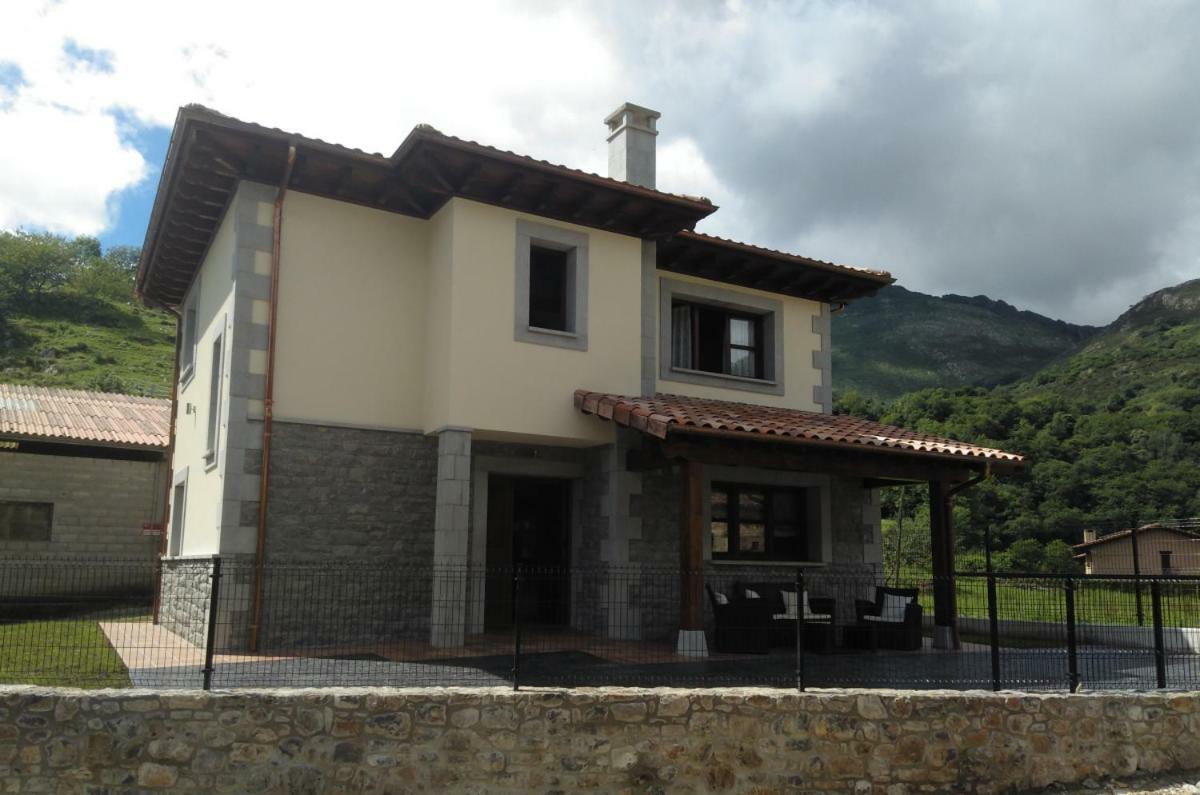 Villa Casa El Caleru Malateria Exterior foto